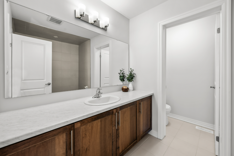 Bromley Gardens bathroom finishes